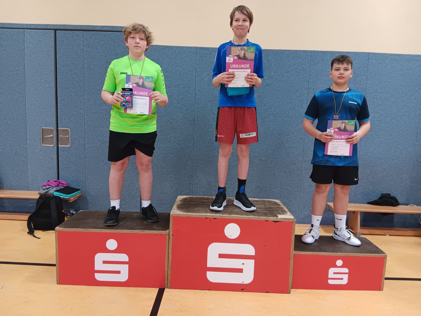 43. Mini-Meisterschaften 2026 beim Kreisentscheid im Kreis Bautzen in Hochkirch - Siegerehrung bei den Jungen in der Altersklasse 11-12 Jahre - Foto von Ines Mietzsch